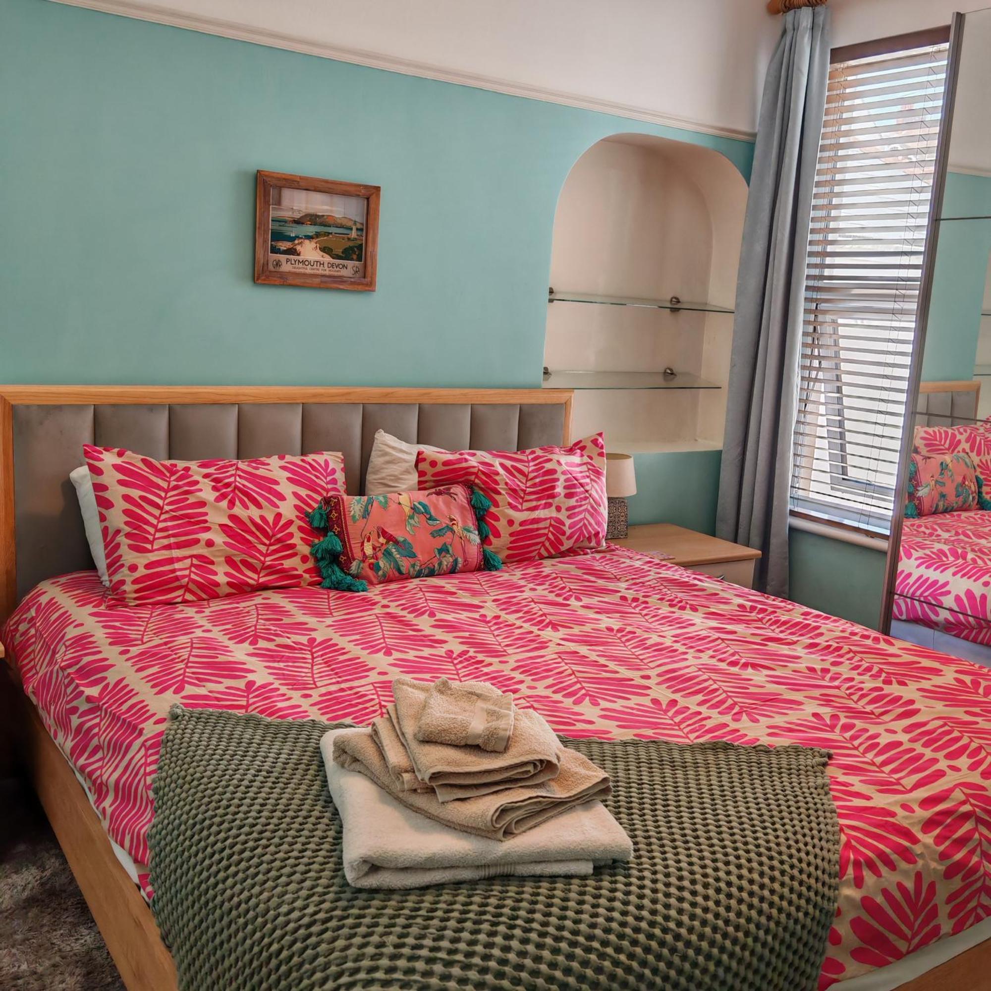 Ocean Apartment-with Parking Apartment